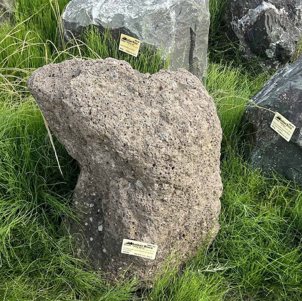 Basalt „Holy Vein“