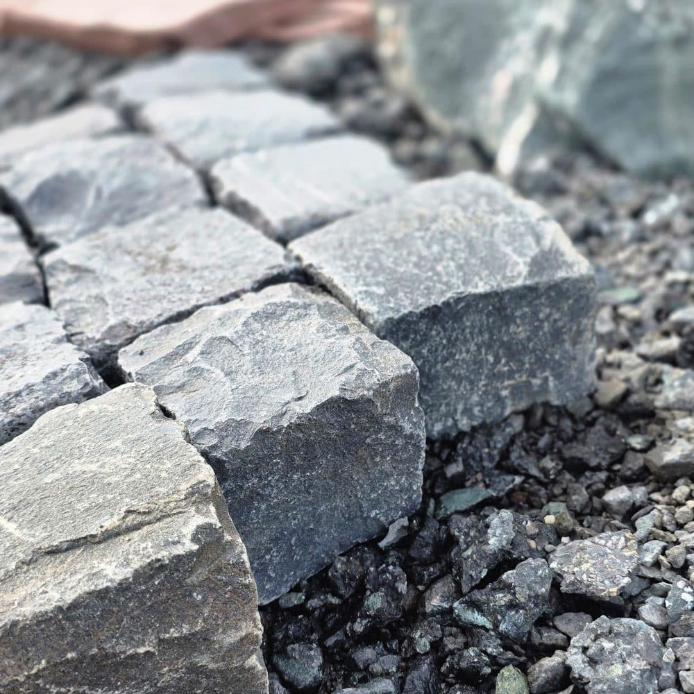 Basalt Kopfsteinpflaster 8 – 11 antik – Bild 3